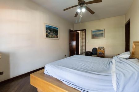 Casa à venda com 403m², 5 quartos e 6 vagasSuíte 1