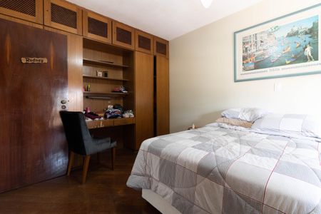 Casa à venda com 403m², 5 quartos e 6 vagasSuíte 3