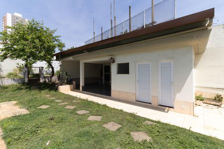 Casa à venda com 403m², 5 quartos e 6 vagasQuintal 