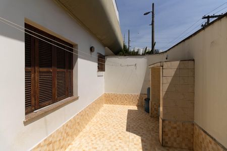 Casa à venda com 403m², 5 quartos e 6 vagasÁrea de Serviço 