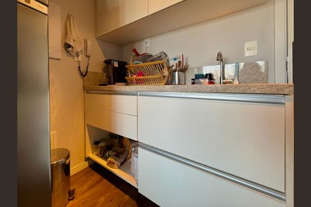 Studio à venda com 43m², 1 quarto e 1 vaga Studio à venda com 43m², 1 quarto e 1 vagaCozinha