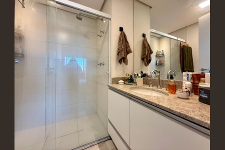 Studio à venda com 43m², 1 quarto e 1 vaga Studio à venda com 43m², 1 quarto e 1 vagaBanheiro