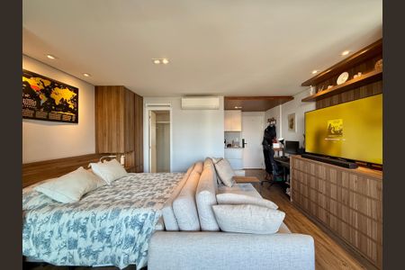 Studio à venda com 43m², 1 quarto e 1 vaga Studio à venda com 43m², 1 quarto e 1 vagaQuarto