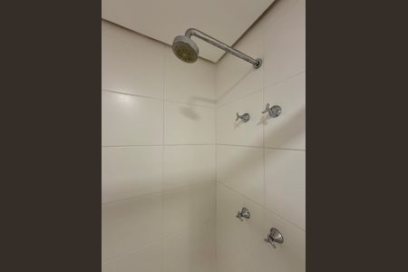 Studio à venda com 43m², 1 quarto e 1 vaga Studio à venda com 43m², 1 quarto e 1 vagaBanheiro