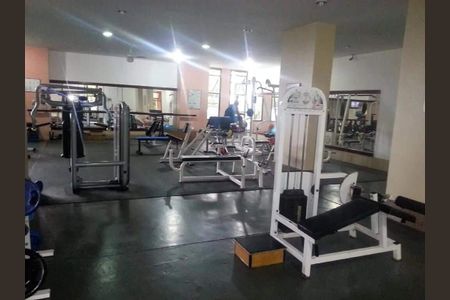 Apartamento à venda com 100m², 2 quartos e 1 vaga