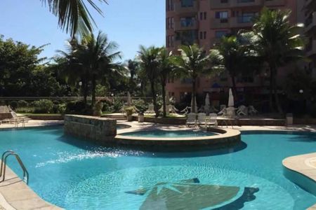 Apartamento à venda com 100m², 2 quartos e 1 vaga