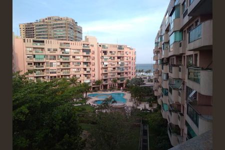 Apartamento à venda com 100m², 2 quartos e 1 vaga