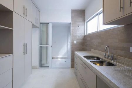 Apartamento à venda com 76m², 2 quartos e 1 vagaFoto 07
