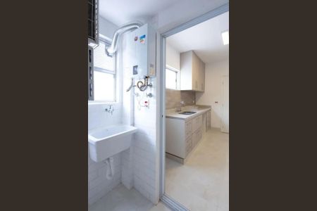 Foto 10 de apartamento à venda com 2 quartos, 76m² em Vila Olímpia, São Paulo