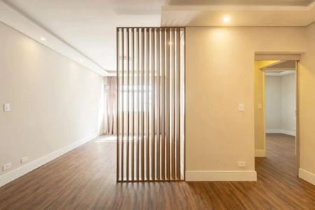 Foto 01 de apartamento à venda com 2 quartos, 76m² em Vila Olímpia, São Paulo