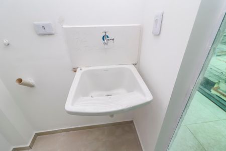 Apartamento para alugar com 60m², 3 quartos e sem vagaCozinha e Área de Serviço