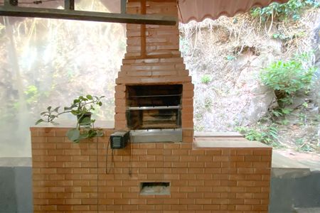 Casa à venda com 124m², 3 quartos e 2 vagasChurrasqueira