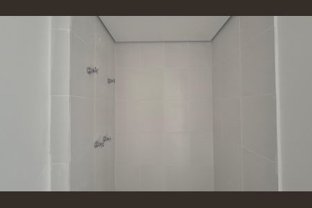 Apartamento à venda com 68m², 2 quartos e 1 vagaBanheiro da suíte