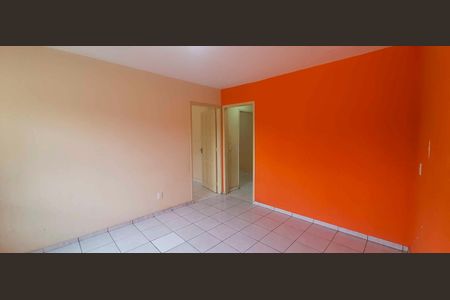 Sala de casa para alugar com 3 quartos, 80m² em Bussocaba, Osasco