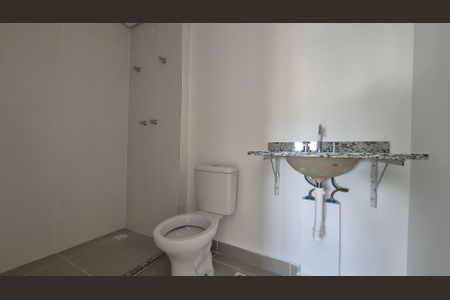 Apartamento à venda com 70m², 2 quartos e 2 vagasBanheiro da Suíte