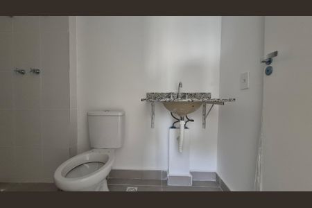 Apartamento à venda com 70m², 2 quartos e 2 vagasBanheiro da Suíte