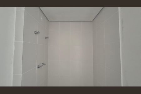 Apartamento à venda com 68m², 2 quartos e 2 vagasBanheiro da Suíte