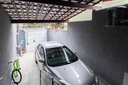 Casa à venda com 127m², 3 quartos e 2 vagas Casa à venda com 127m², 3 quartos e 2 vagasGaragem