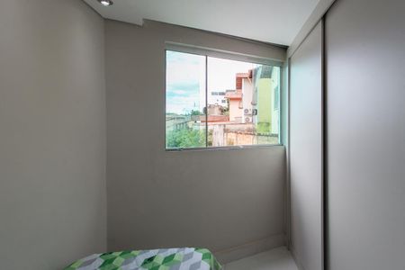 Casa à venda com 127m², 3 quartos e 2 vagas Casa à venda com 127m², 3 quartos e 2 vagasQuarto 2