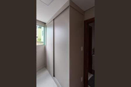 Casa à venda com 127m², 3 quartos e 2 vagas Casa à venda com 127m², 3 quartos e 2 vagasQuarto 2