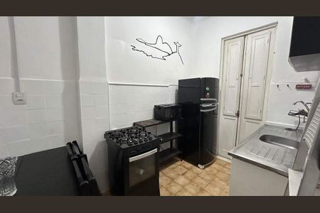 Apartamento à venda com 2 quartos, 44m² em Copacabana, Rio de Janeiro