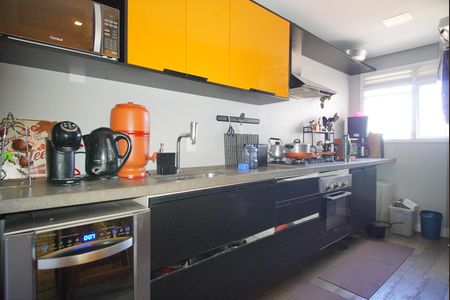 Apartamento para alugar com 80m², 2 quartos e 2 vagasCozinha e Área de Serviço