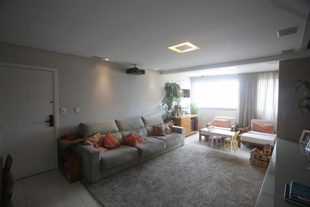 Apartamento à venda com 128m², 4 quartos e 3 vagasSala