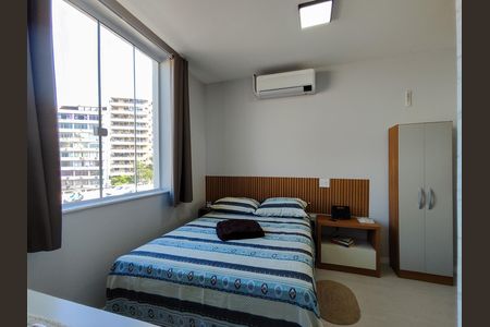 Studio para alugar com 32m², 1 quarto e sem vaga Studio para alugar com 32m², 1 quarto e sem vagaStudio