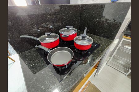 Studio para alugar com 32m², 1 quarto e sem vaga Studio para alugar com 32m², 1 quarto e sem vagaCozinha do Estúdio