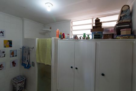 Apartamento à venda com 98m², 3 quartos e 1 vaga Apartamento à venda com 98m², 3 quartos e 1 vagaBanheiro