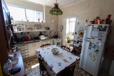 Apartamento à venda com 98m², 3 quartos e 1 vaga Apartamento à venda com 98m², 3 quartos e 1 vagaCozinha