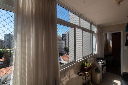 Apartamento à venda com 98m², 3 quartos e 1 vaga Apartamento à venda com 98m², 3 quartos e 1 vagaÁrea de Serviço