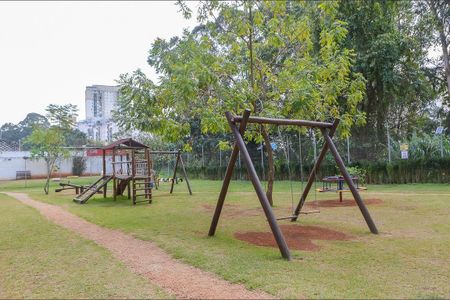 Apartamento à venda com 61m², 2 quartos e 1 vaga Apartamento à venda com 61m², 2 quartos e 1 vagaÁrea comum - Playground