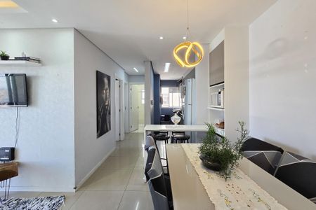 Apartamento à venda com 61m², 2 quartos e 1 vaga Apartamento à venda com 61m², 2 quartos e 1 vagaSala