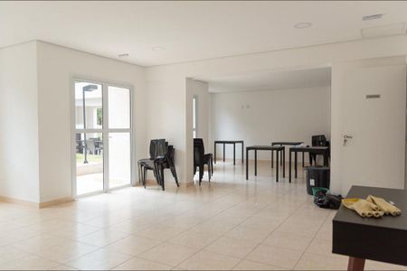 Apartamento à venda com 61m², 2 quartos e 1 vaga Apartamento à venda com 61m², 2 quartos e 1 vagaÁrea comum - Salão de festas