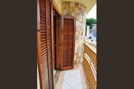 Casa à venda com 168m², 4 quartos e 4 vagasVaranda da Suíte