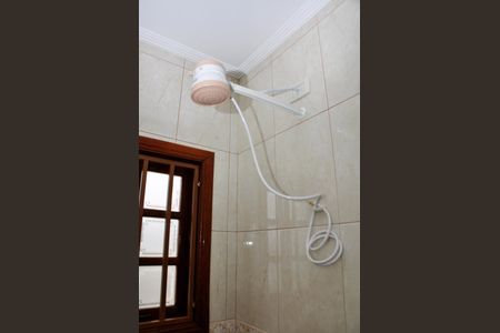 Casa à venda com 168m², 4 quartos e 4 vagasBanheiro 