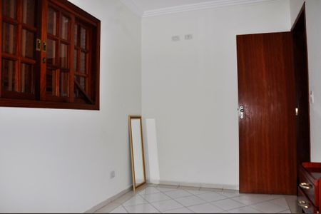 Casa à venda com 168m², 4 quartos e 4 vagasQuarto 2