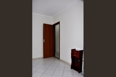 Casa à venda com 168m², 4 quartos e 4 vagasQuarto 2