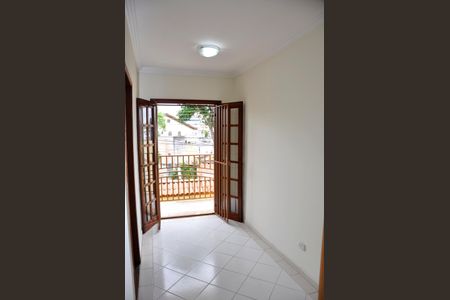 Casa à venda com 168m², 4 quartos e 4 vagasSuíte