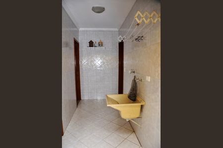 Casa à venda com 168m², 4 quartos e 4 vagasÁrea de Serviço