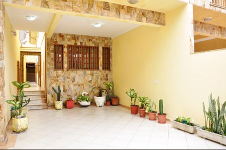 Casa à venda com 168m², 4 quartos e 4 vagasGaragem