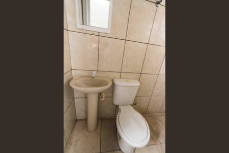 Casa para alugar com 45m², 1 quarto e sem vagaBanheiro