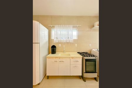 Apartamento para alugar com 65m², 2 quartos e 1 vagaCozinha