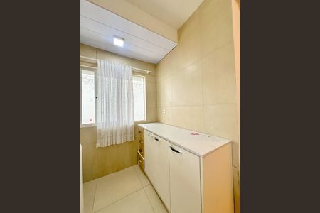 Apartamento para alugar com 65m², 2 quartos e 1 vagaCozinha