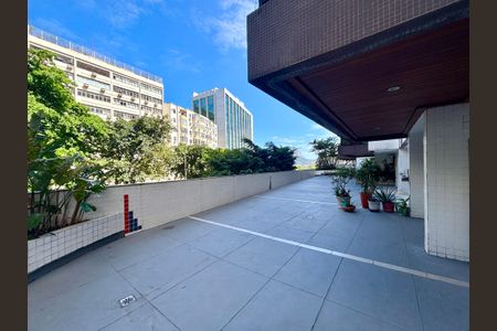 Apartamento à venda com 95m², 2 quartos e 1 vagaÁrea comum