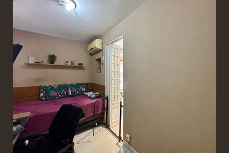 Apartamento à venda com 95m², 2 quartos e 1 vagaSuite 1