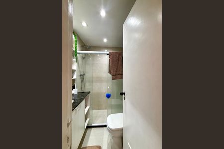 Apartamento à venda com 95m², 2 quartos e 1 vagaBanheiro social