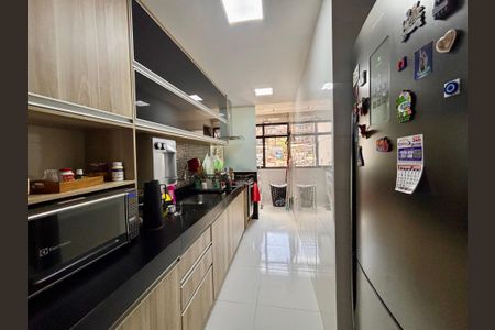 Apartamento à venda com 95m², 2 quartos e 1 vagaCozinha/área de serviço