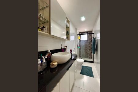 Apartamento à venda com 95m², 2 quartos e 1 vagaBanheiro da Suíte 2